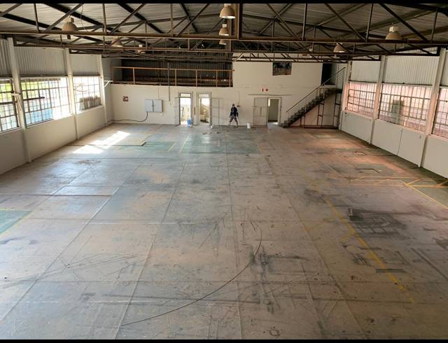 850M² WAREHOUSE TO LET IN KEW